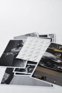 popieriniai nuotraukų kampučiai hugabook