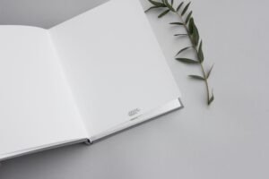 polaroid wedding guest book/ hug a book